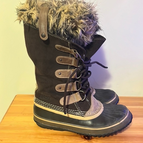 Sorel Shoes - Sorel Joan of Arctic Winter Boots